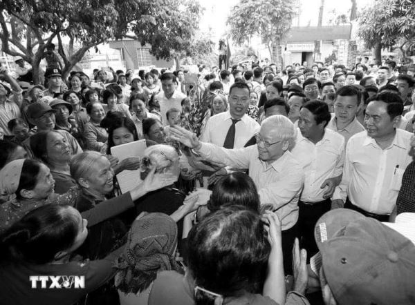 Tổng Bí thư Nguyễn Phú Trọng - Nhà lãnh đạo được nhân dân yêu mến
