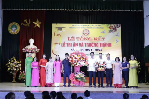 Trường Phổ thông Tuyên Quang tổ chức Tổng kết năm học và Tri ân trưởng thành cho học sinh lớp 5, lớp 9 và lớp 12