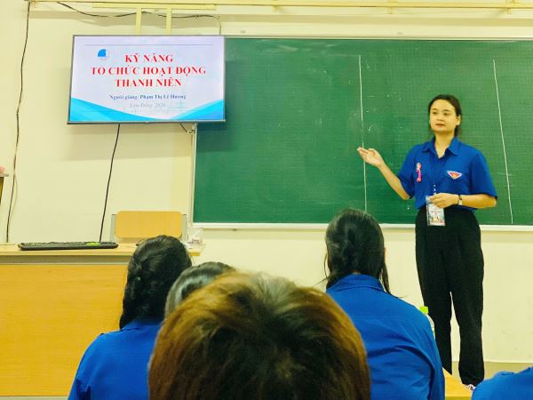 Giáo viên Trường Phổ thông Tuyên Quang tham gia Trại Huấn luyện viên cấp I Trung ương Hội LHTN Việt Nam